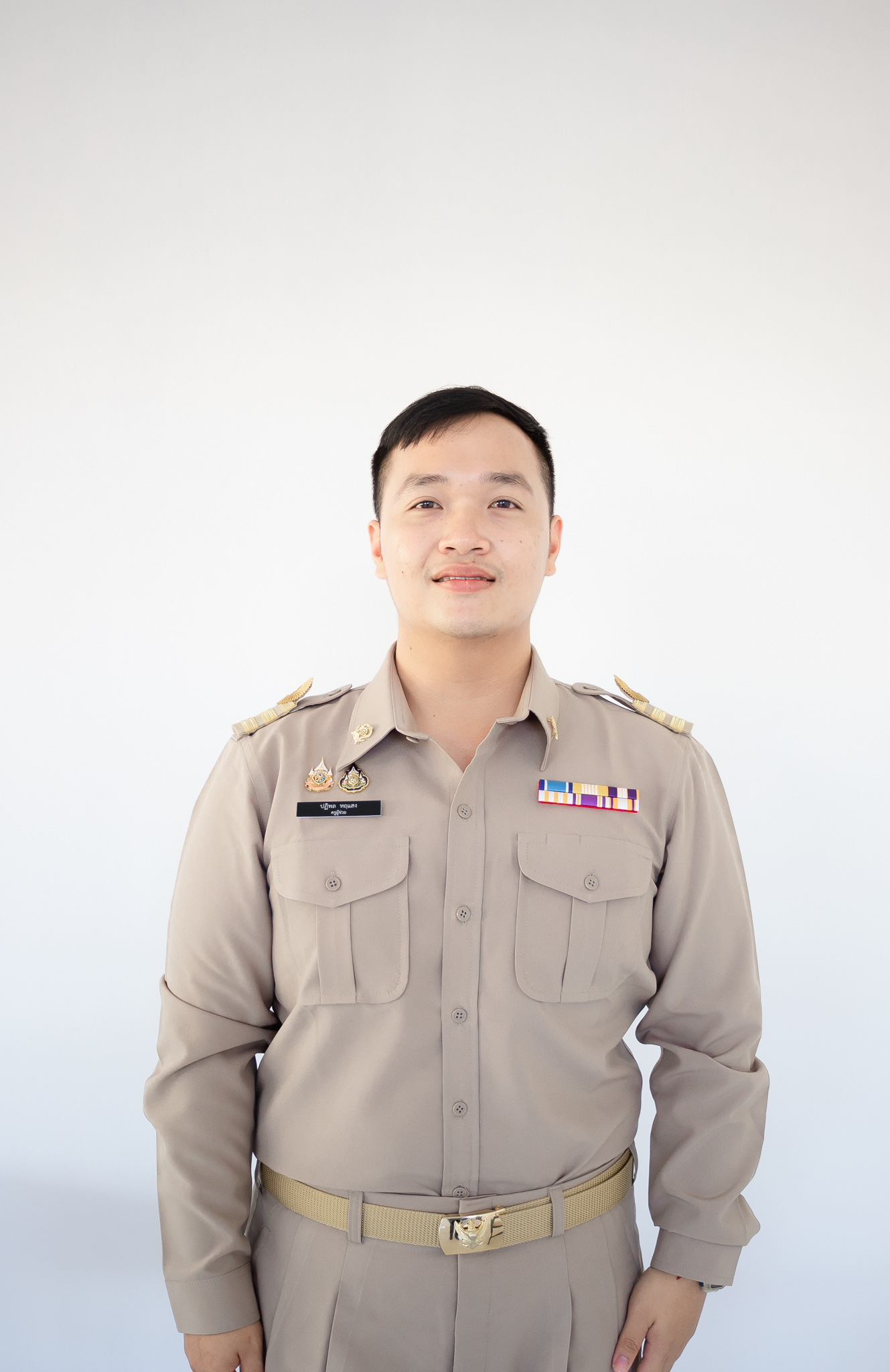 รูปนายปฏิพล หฤแสง